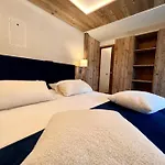 Les Cornettes Hotel 3*
