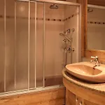 Les Cornettes Hotel 3*